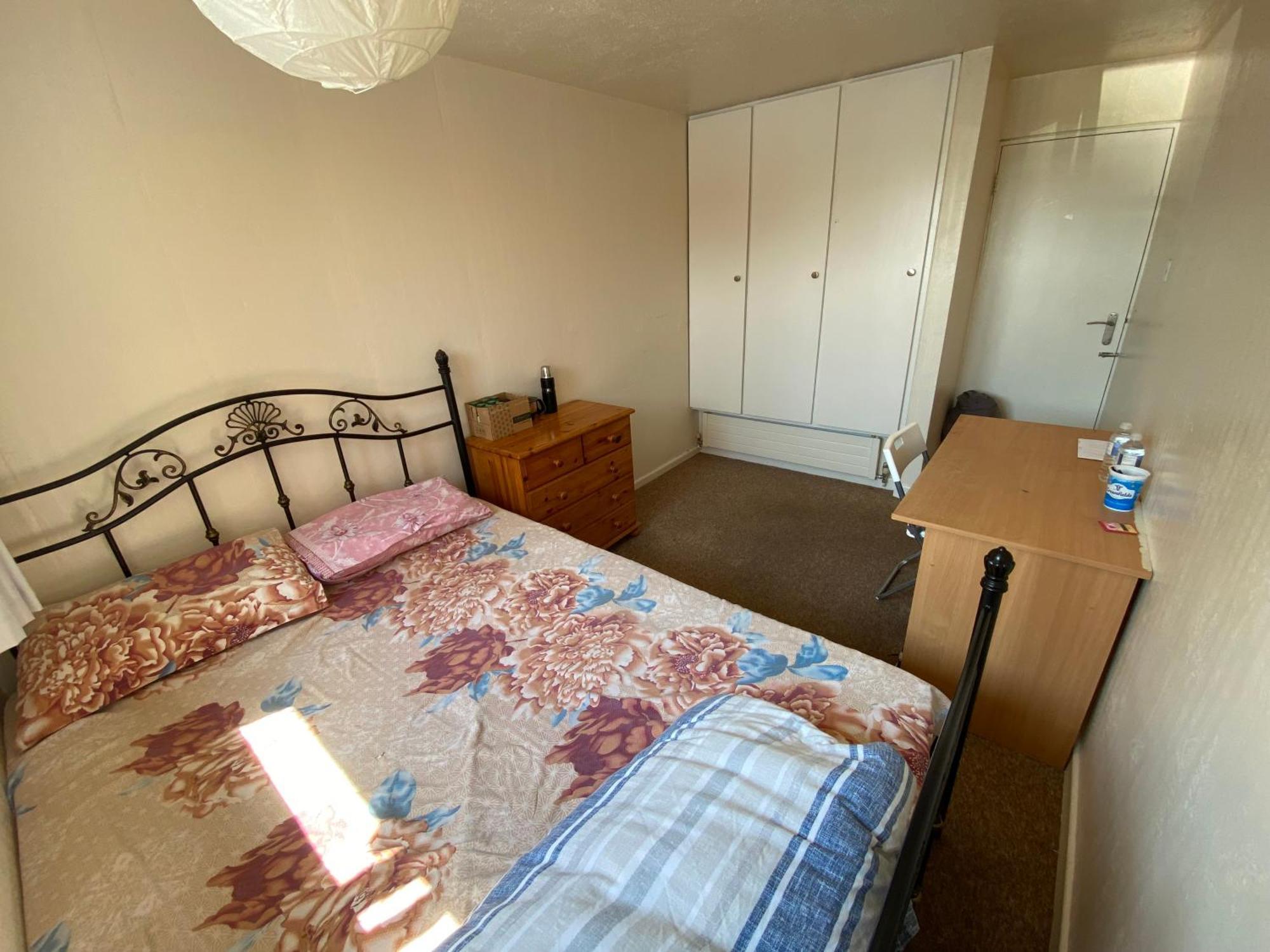 Two-Bedroom Flat Close To Uni & Shopping Center With Free Parking Coventry Dış mekan fotoğraf